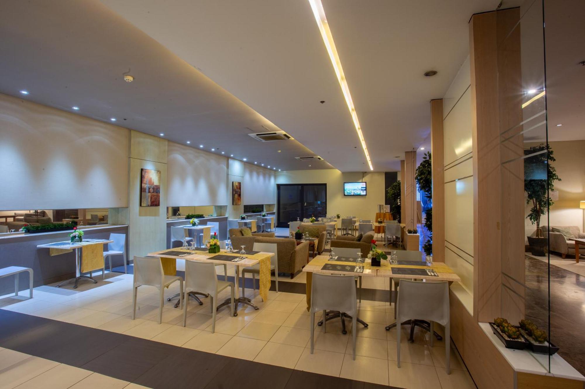 La Breza Hotel Bandar Quezon Luaran gambar