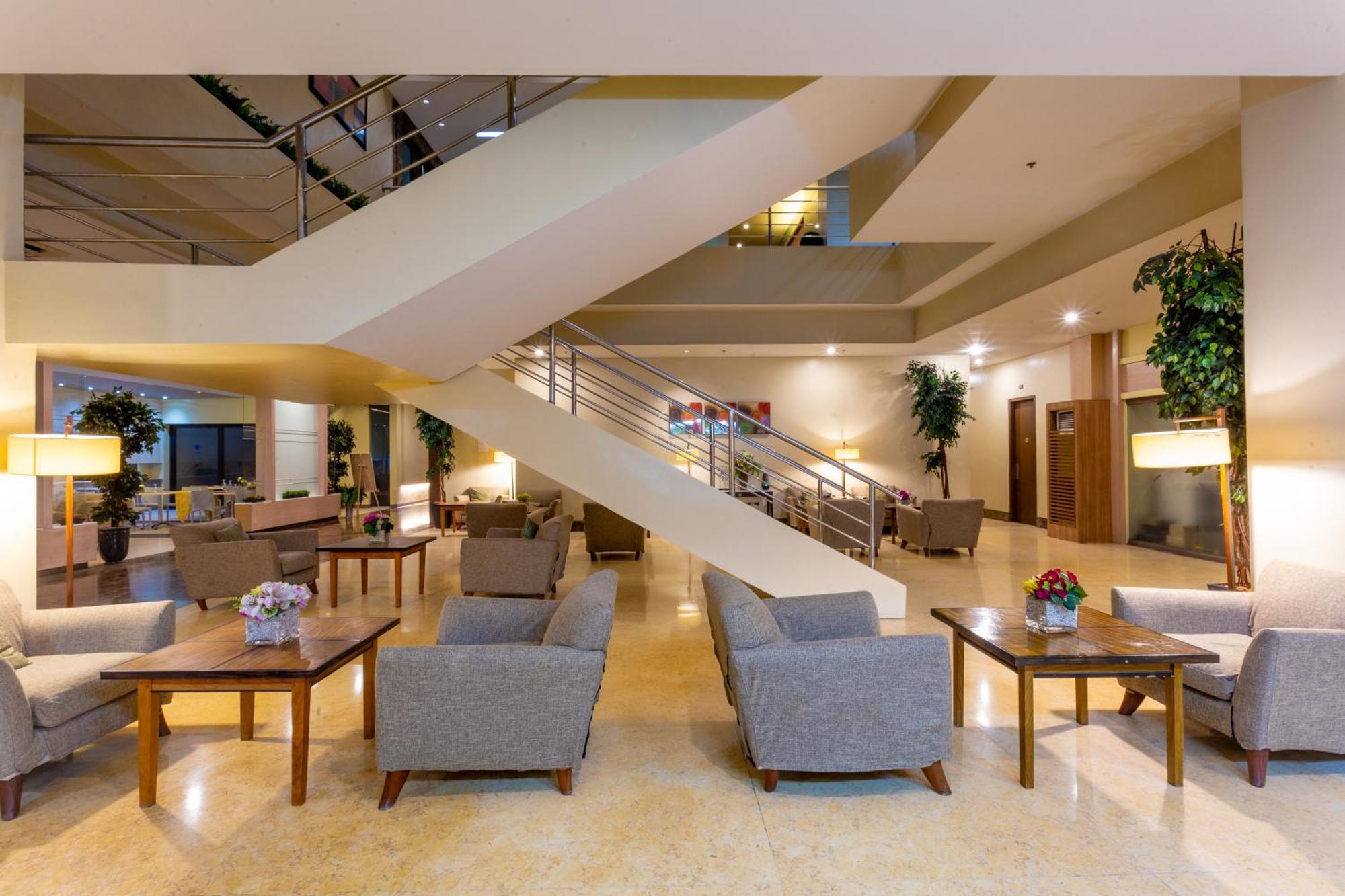 La Breza Hotel Bandar Quezon Luaran gambar