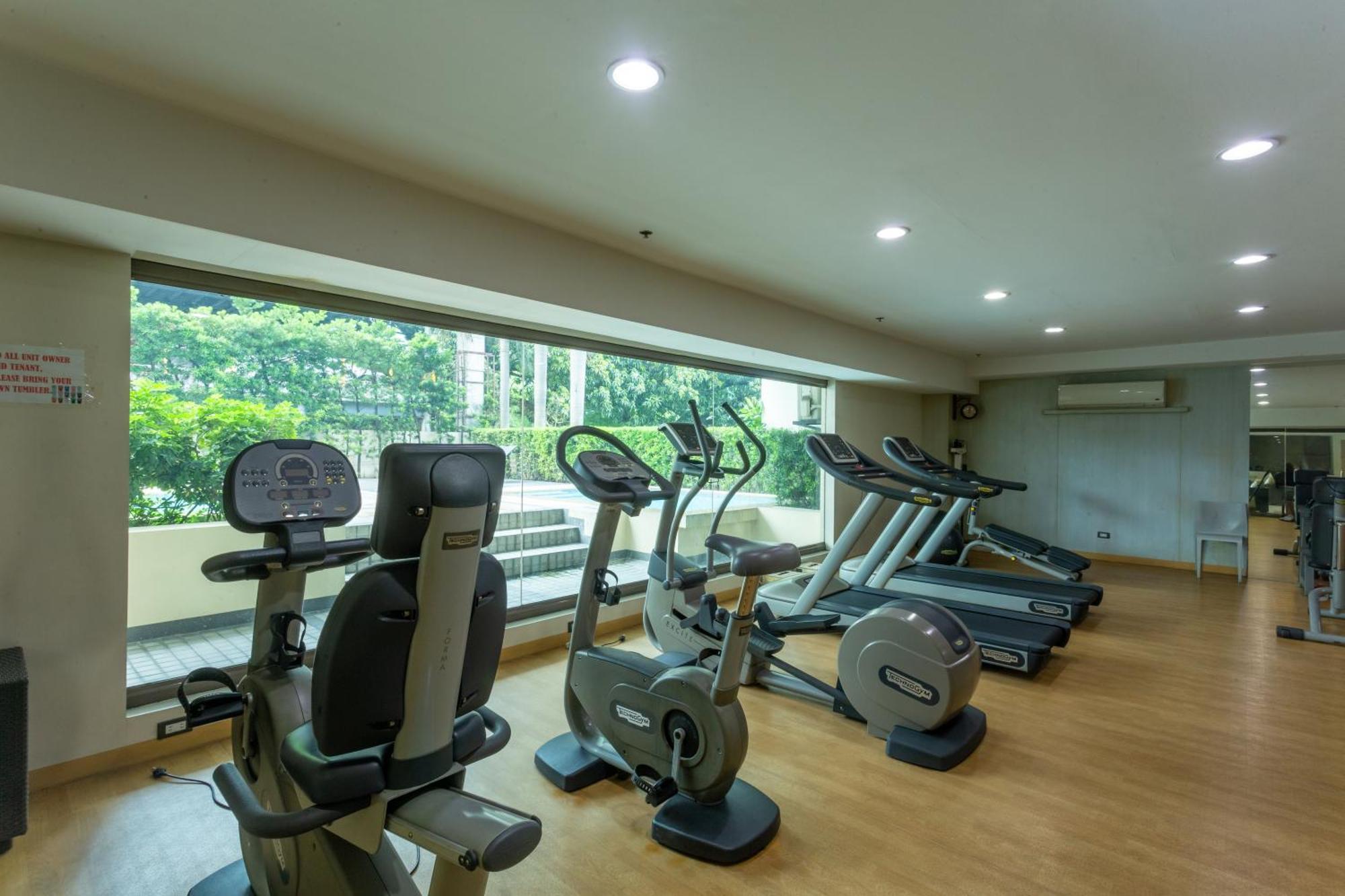 La Breza Hotel Bandar Quezon Luaran gambar